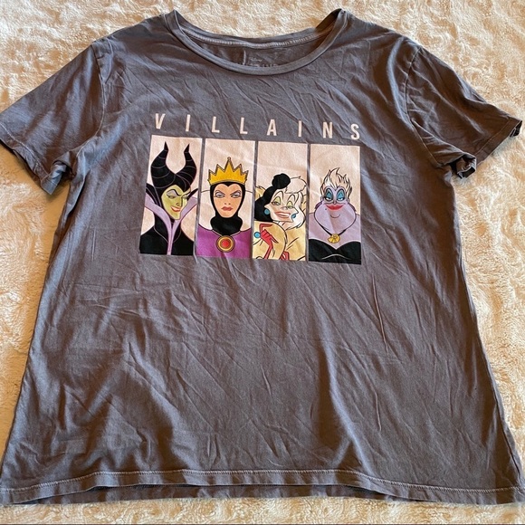 Disney Sz Large Grey Villian Tshirt NEW - Picture 3 of 7